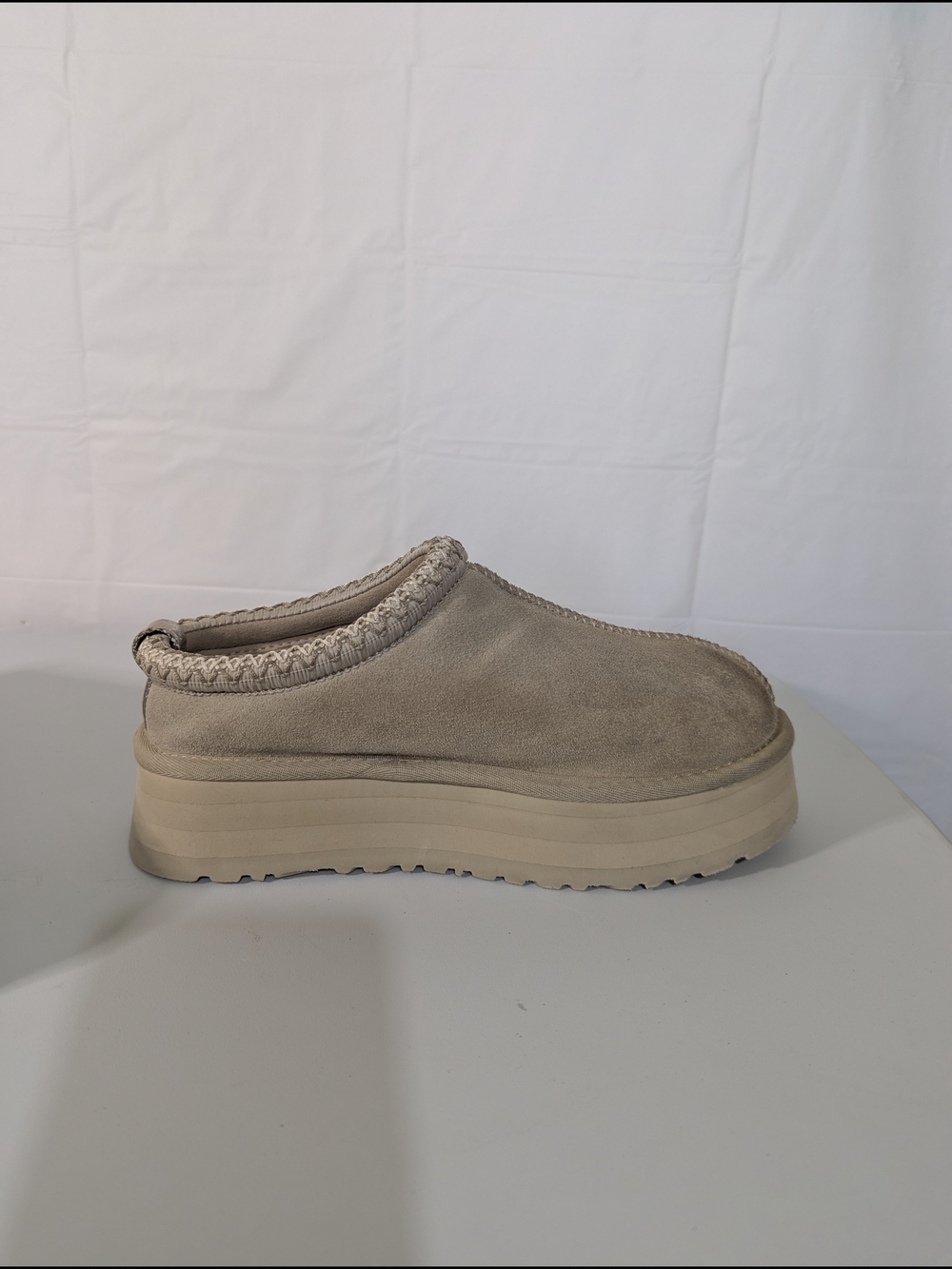 UGG Tasman Platform Slippers Sand Beige Suede Sheepskin Lined Women's Size 7 - Picture 5 of 13